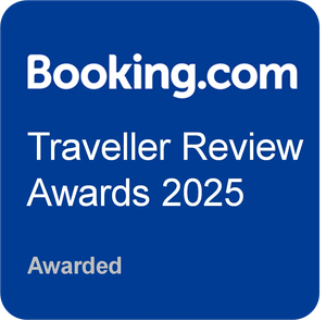 Booking Traveler Review Award 2025 awarded to Pariwana Hostels.
